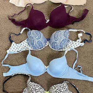 SOLD Victoria’s Secret bras